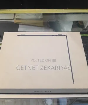 New Laptop Apple MacBook Air 16GB Apple M4 SSD 1T