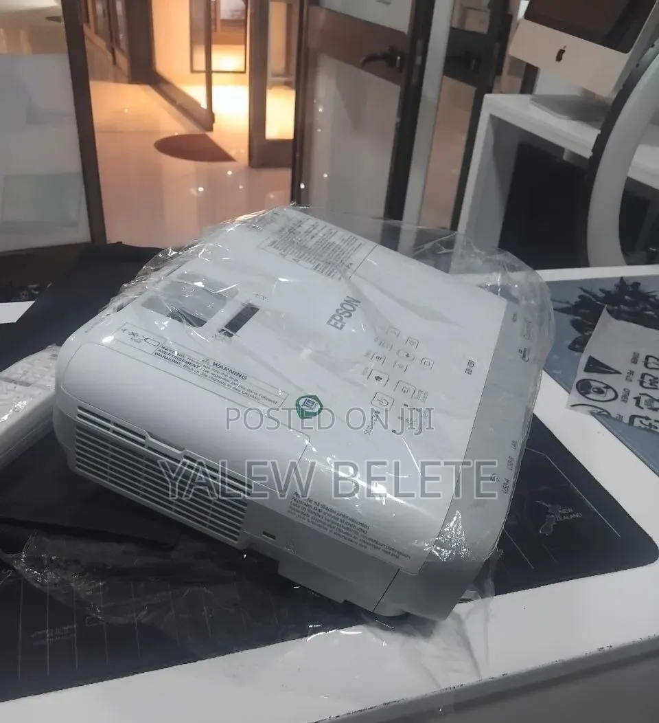 BRAND NEW EPSON Projector 
Has Remote 
Model Name: EB-x39