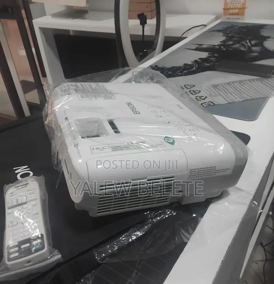 BRAND NEW EPSON Projector 
Has Remote 
Model Name: EB-x39