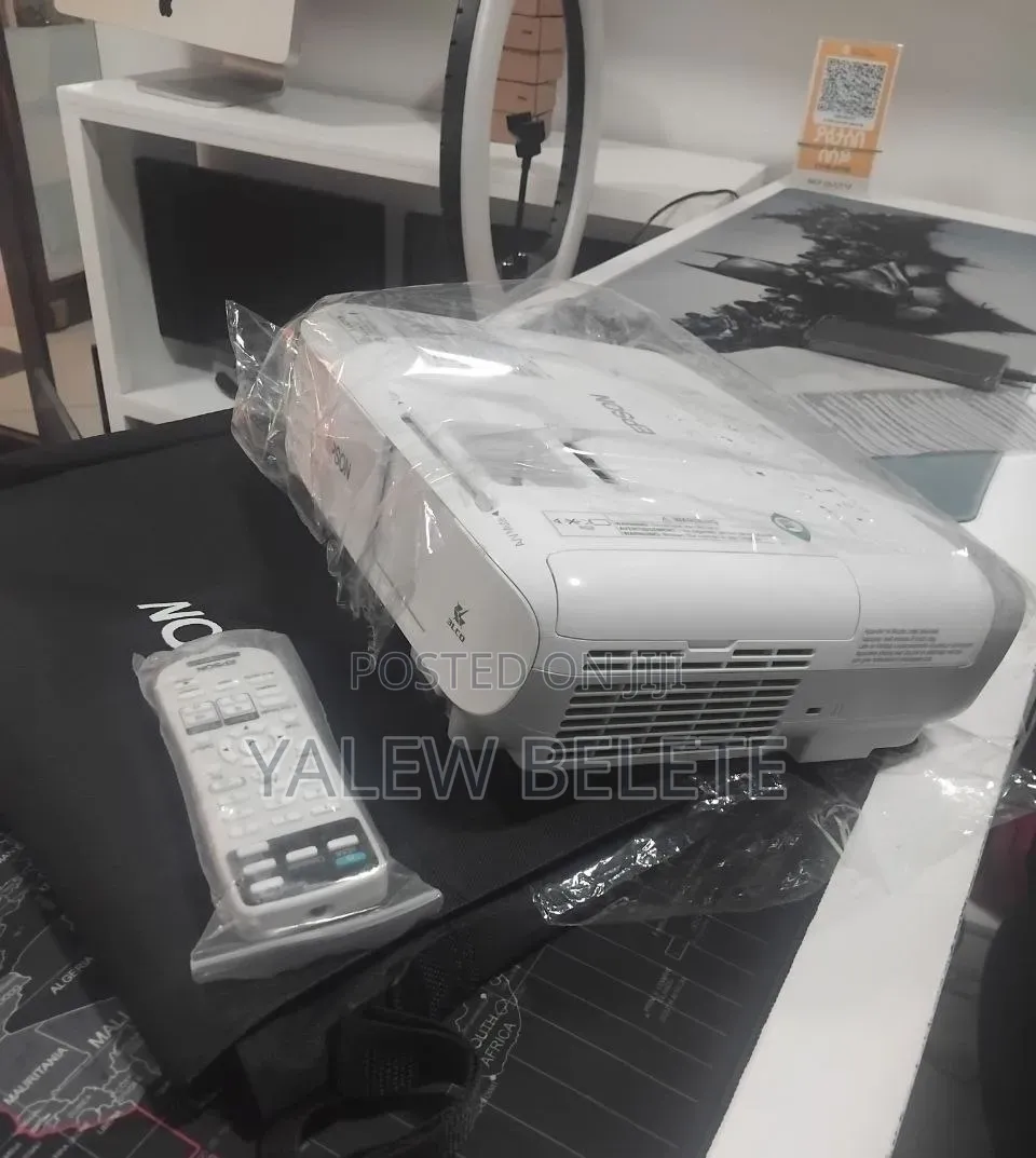 BRAND NEW EPSON Projector 
Has Remote 
Model Name: EB-x39