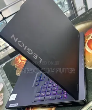 New Laptop Lenovo Legion Pro 7 32GB Intel Core i9 SSD 1T