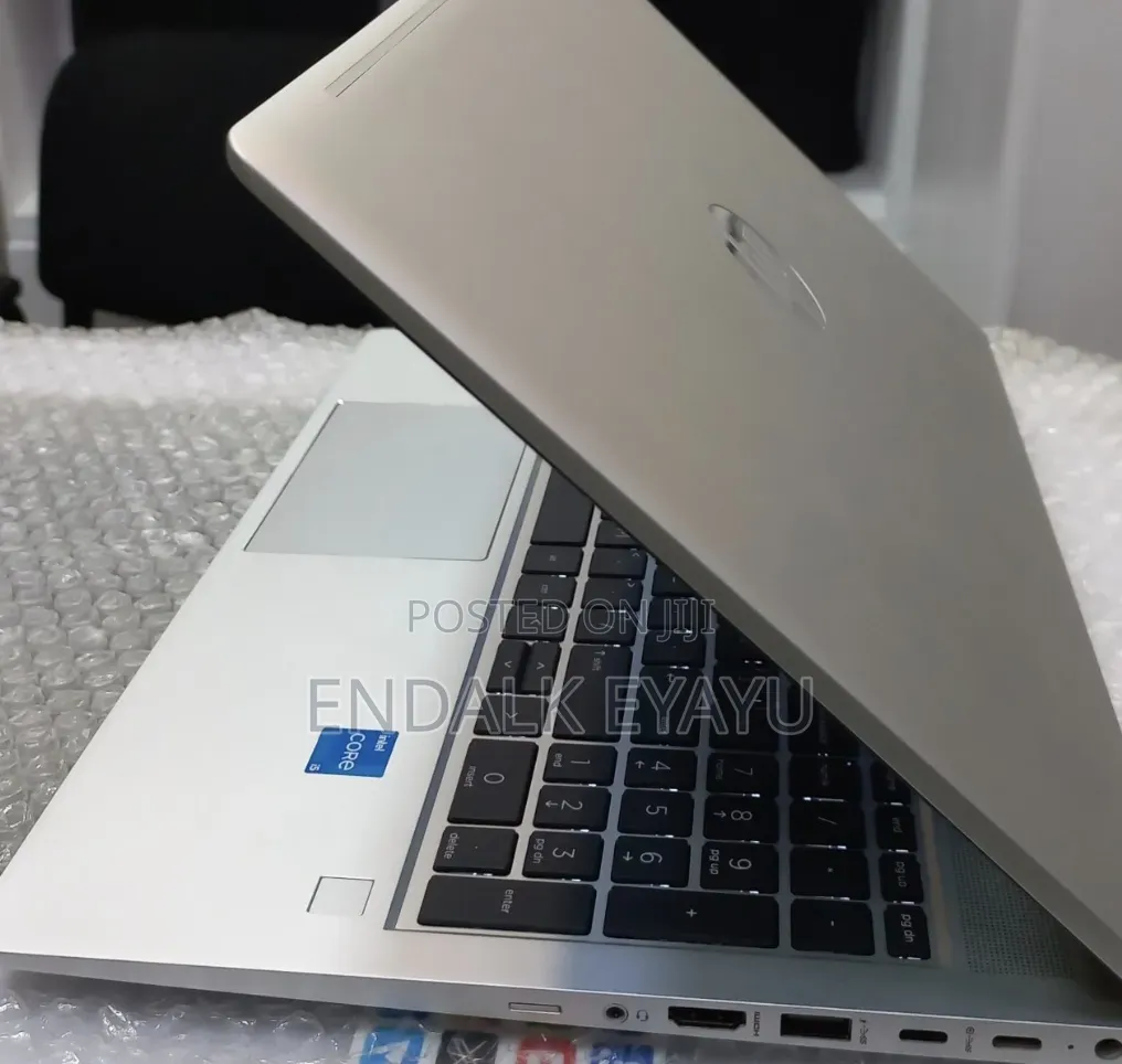 New Laptop HP ProBook 440 G10 16GB Intel Core i5 SSD 512GB