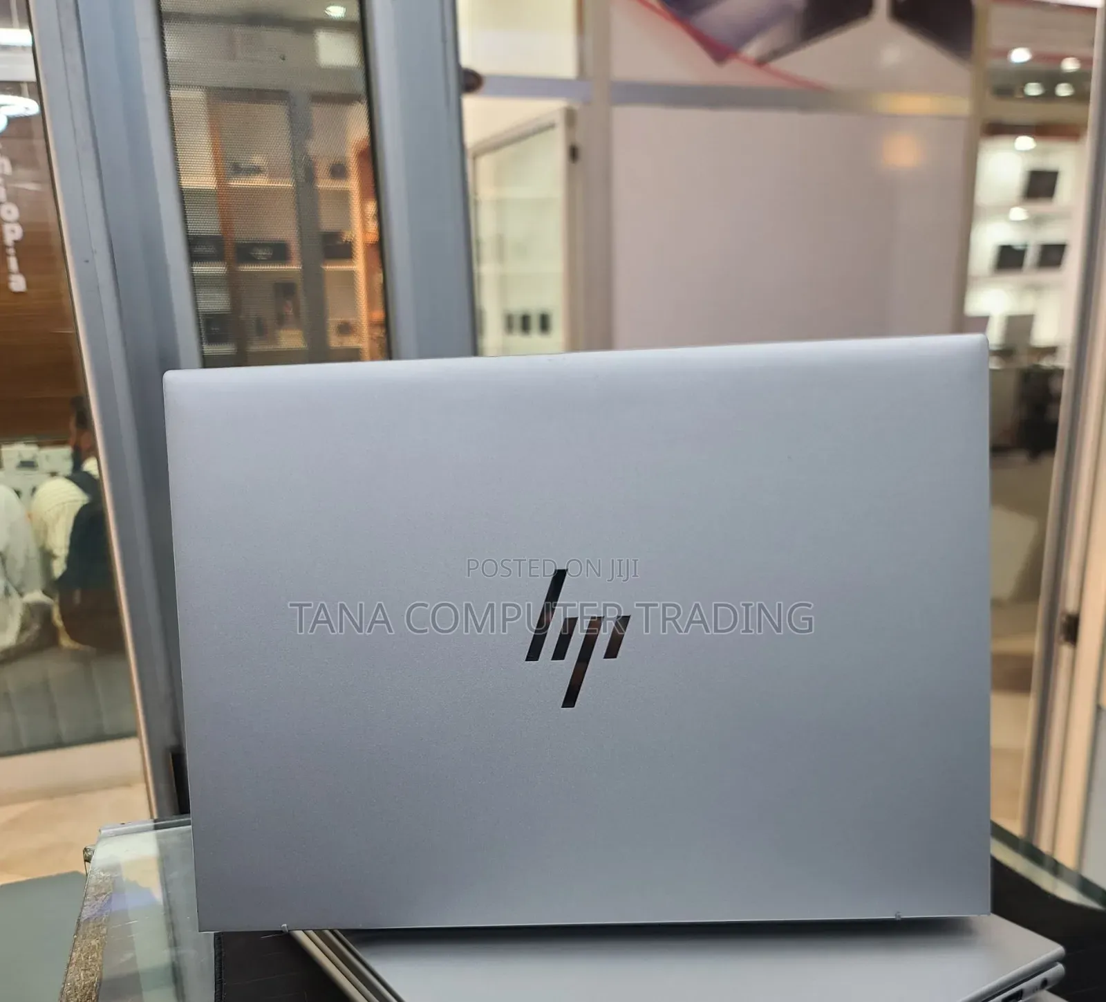 New Laptop HP EliteBook 840 G10 16GB Intel Core i7 SSD 512GB