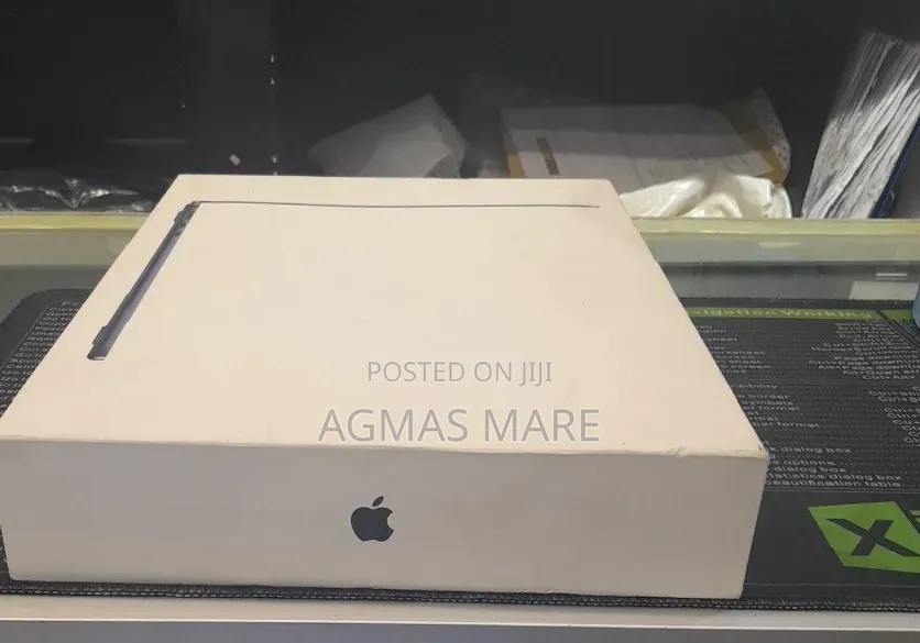 New Laptop Apple MacBook Air 2025 M4 16GB Apple M4 SSD 1T