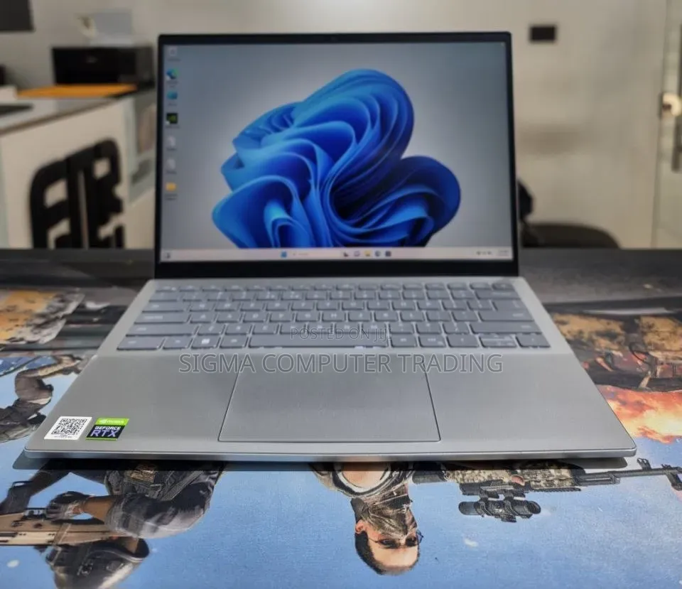 New Laptop Dell Inspiron 14 16GB Intel Core i7 SSD 512GB