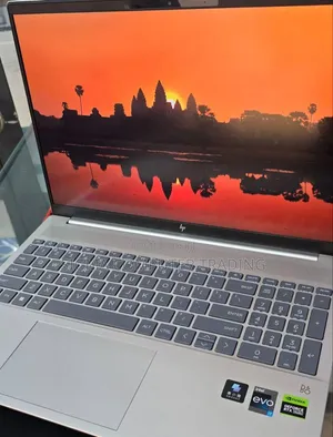 New Laptop HP Pavilion 15 16GB Intel Core i7 SSD 1T