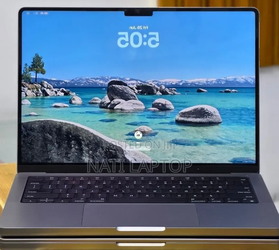 New Laptop Apple MacBook Pro 2021 M1 32GB Apple M1 Pro SSD 512GB