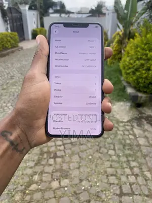 New Apple iPhone 11 Pro Max 256 GB Gold