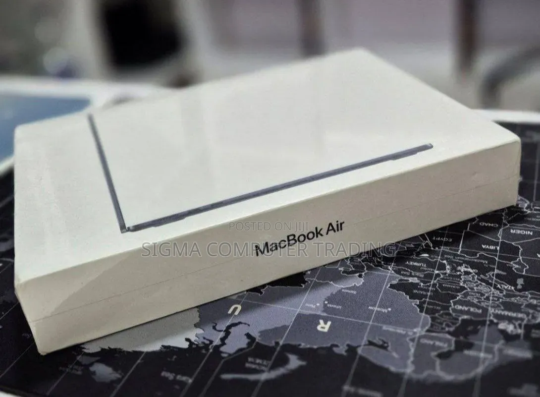 New Laptop Apple MacBook Air 2022 M2 8GB Apple M2 SSD 256GB