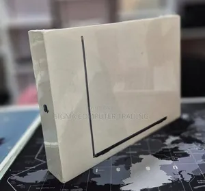 New Laptop Apple MacBook Air 2022 M2 8GB Apple M2 SSD 256GB