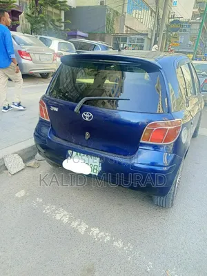 Toyota Vitz 1999 Blue