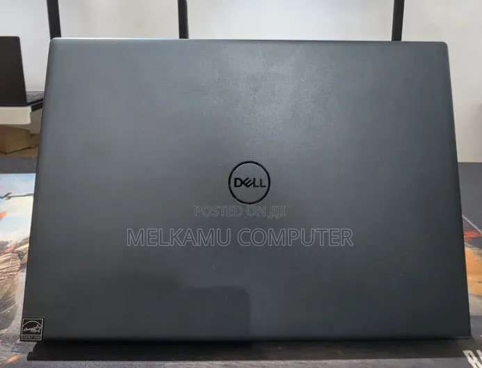 New Laptop Dell Inspiron 15 16GB Intel Core i7 SSD 512GB