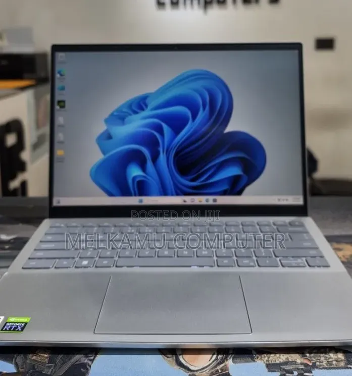 New Laptop Dell Inspiron 14 16GB Intel Core i7 SSD 512GB