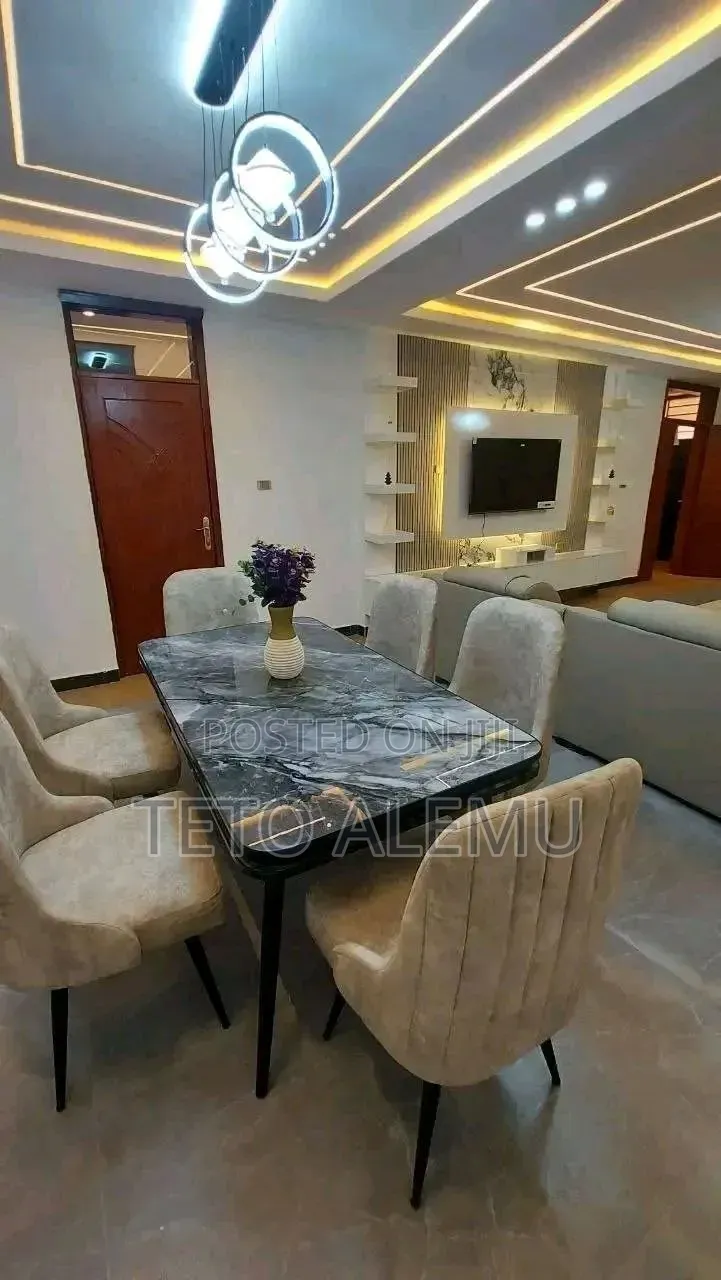 3bdrm Villa in 🏡 🌂 አስቸኳይ ለሽያጭ የቀረበ, Bole for sale