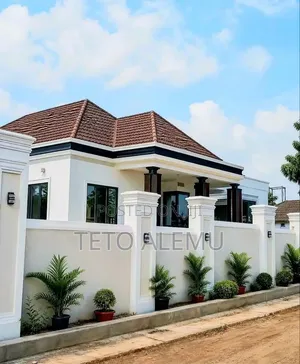 3bdrm Villa in 🏡 🌂 አስቸኳይ ለሽያጭ የቀረበ, Bole for sale