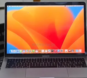 New Laptop Apple MacBook Pro 2017 16GB Intel Core i5 SSD 512GB
