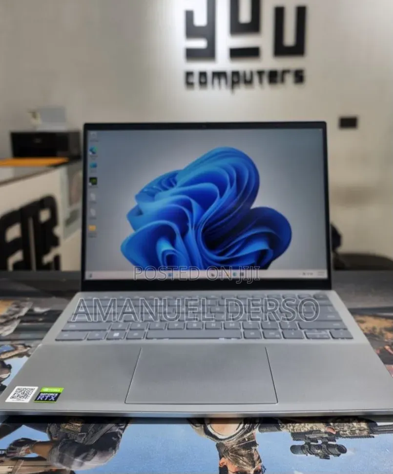 New Laptop Dell Inspiron 15 16GB Intel Core i7 SSD 512GB