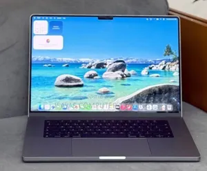 New Laptop Apple MacBook Pro 2021 M1 32GB Apple M1 Pro SSD 512GB