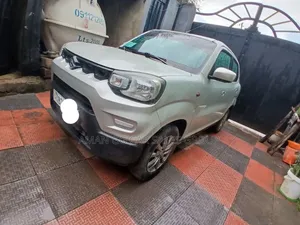 Suzuki Dzire 2022 Silver