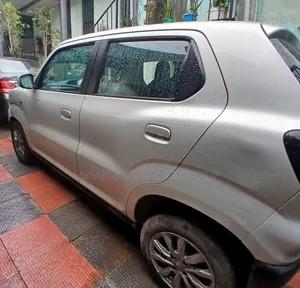 Suzuki Dzire 2022 Silver