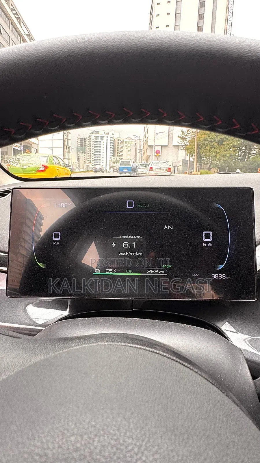 BYD E2 43 kWh 94 hp FWD 2024 Silver