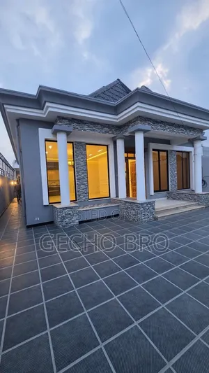 Furnished 4bdrm House in Bole for sale