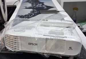 BRAND NEW EPSON Projector 
Has Remote 
Model Name: EB-x3