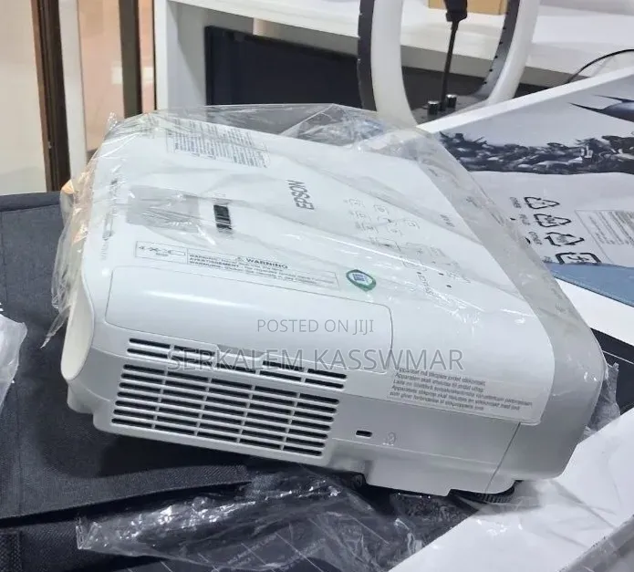 BRAND NEW EPSON Projector 
Has Remote 
Model Name: EB-x3