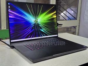 New Laptop Razer 32GB Intel Core i9 SSD 1T