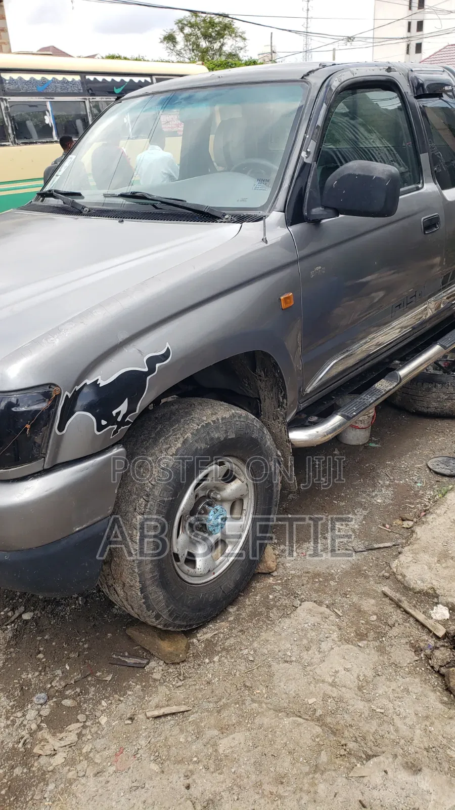 Toyota Hilux 2004 Silver