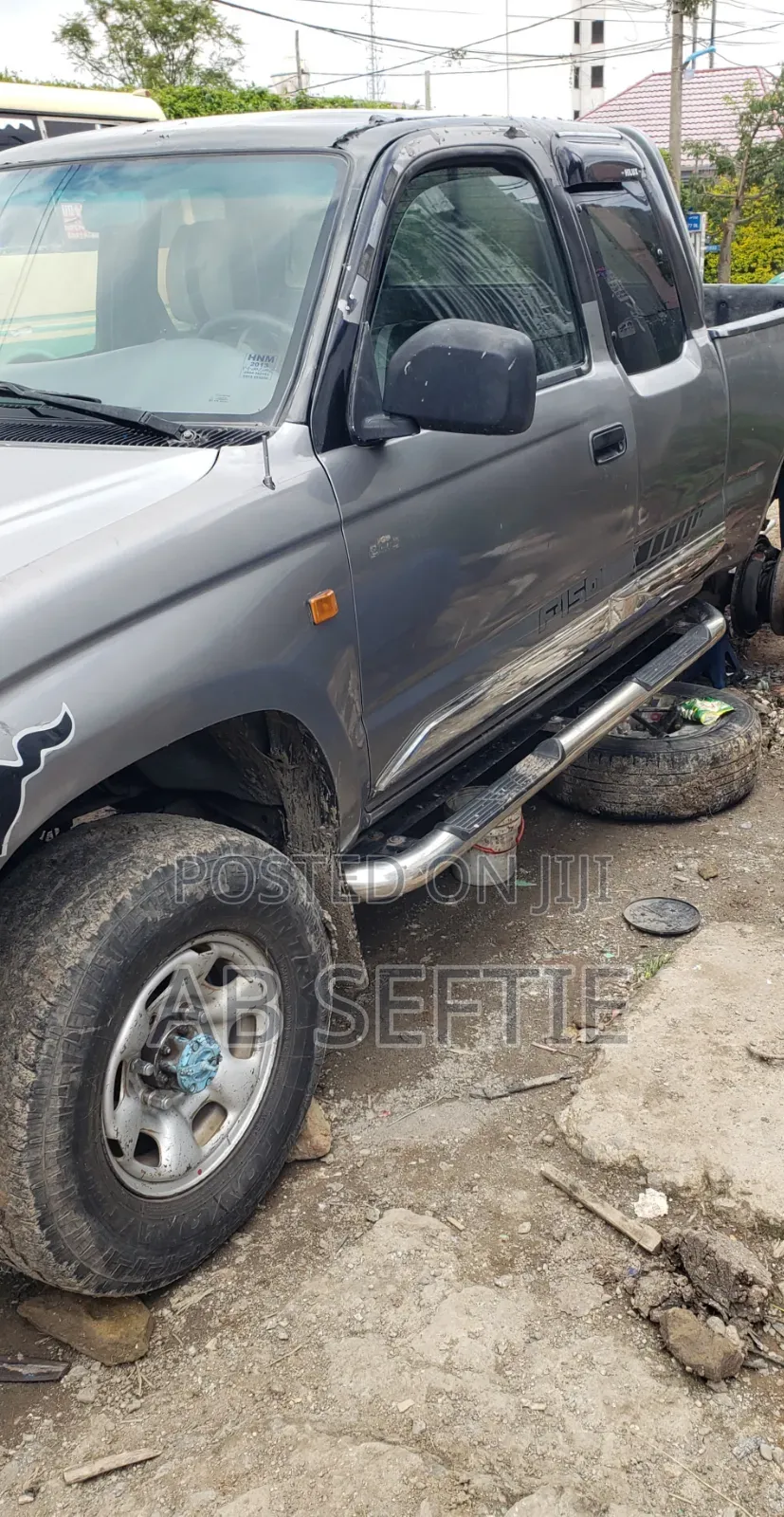 Toyota Hilux 2004 Silver
