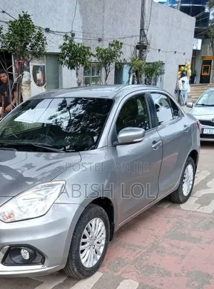 Suzuki Dzire 2022 Silver