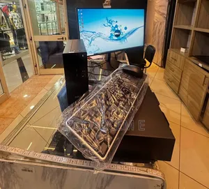 New Desktop Computer Dell 8GB Intel Core i5 SSD 512GB