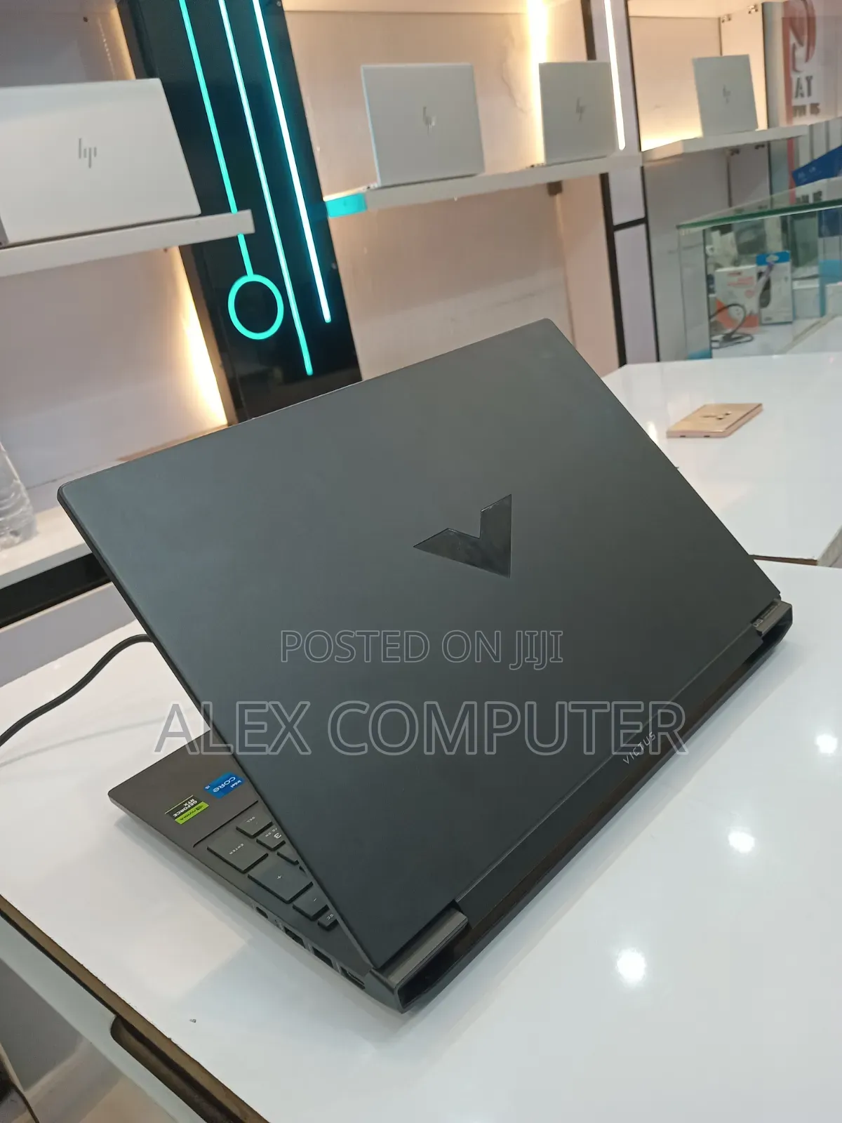 New Laptop HP Victus 15 16GB Intel Core i5 SSD 512GB