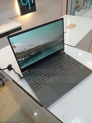 New Laptop HP Victus 15 16GB Intel Core i5 SSD 512GB