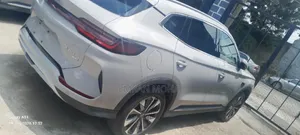 New BYD Song Plus 2025 Off white