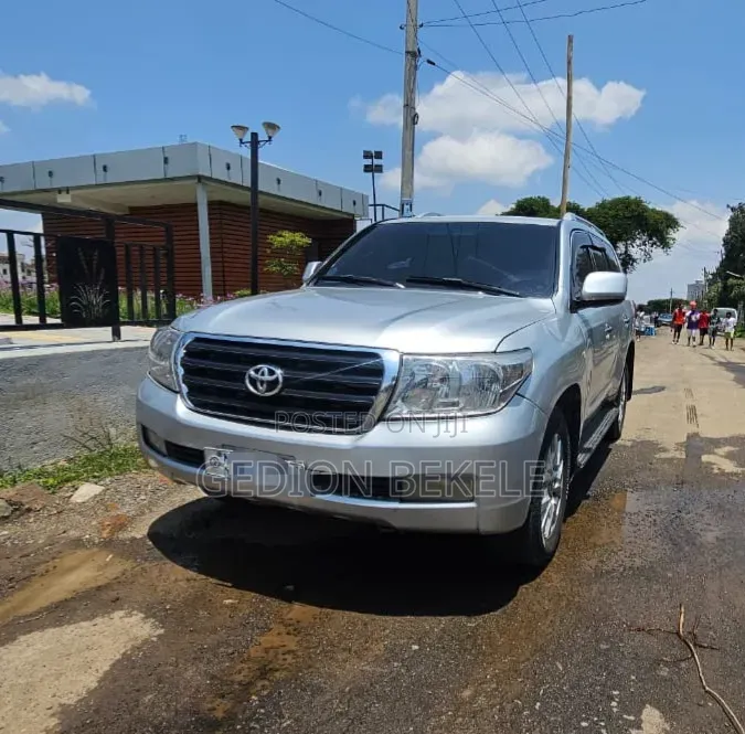 Toyota Land Cruiser 2008 Silver