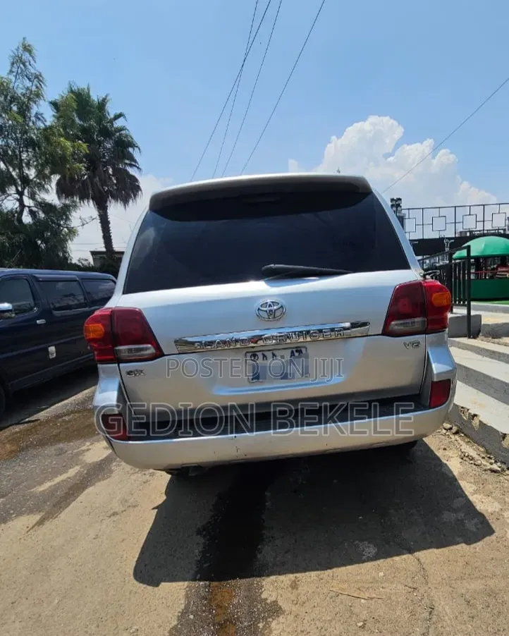 Toyota Land Cruiser 2008 Silver