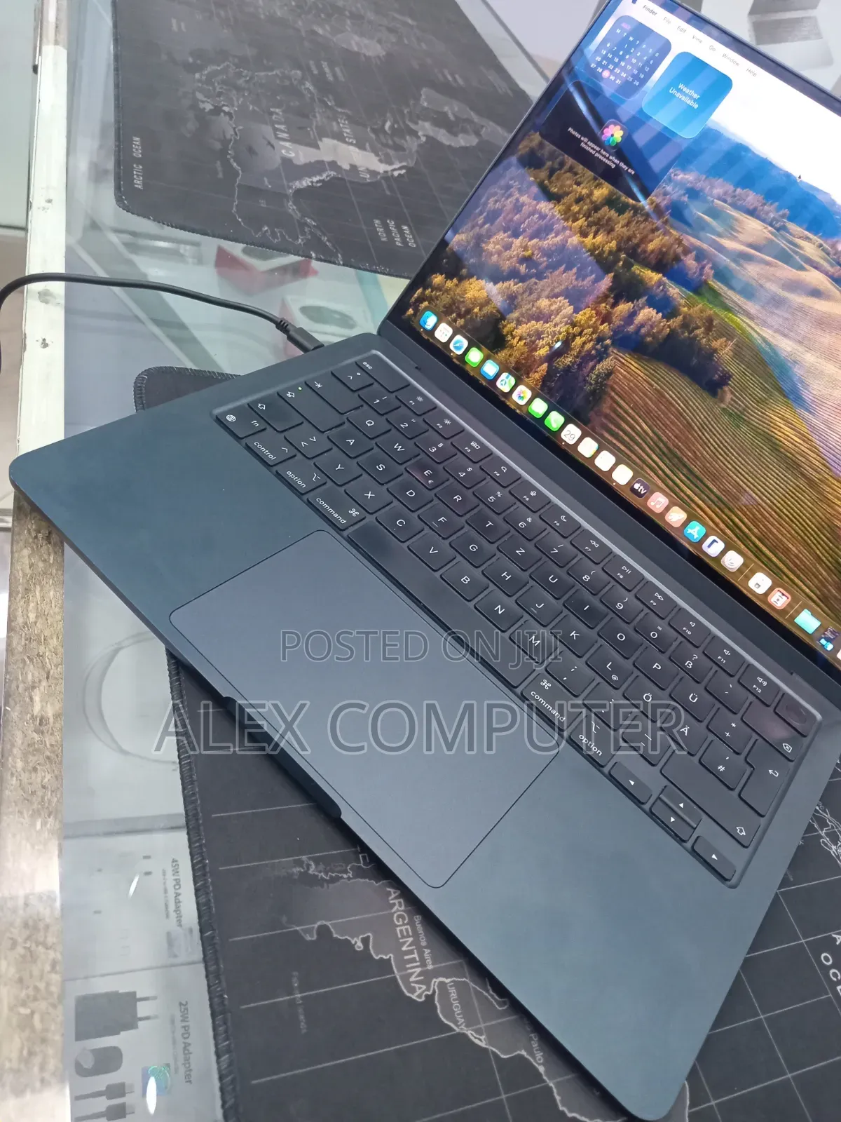 New Laptop Apple MacBook Air 2022 M2 16GB Apple M2 SSD 512GB