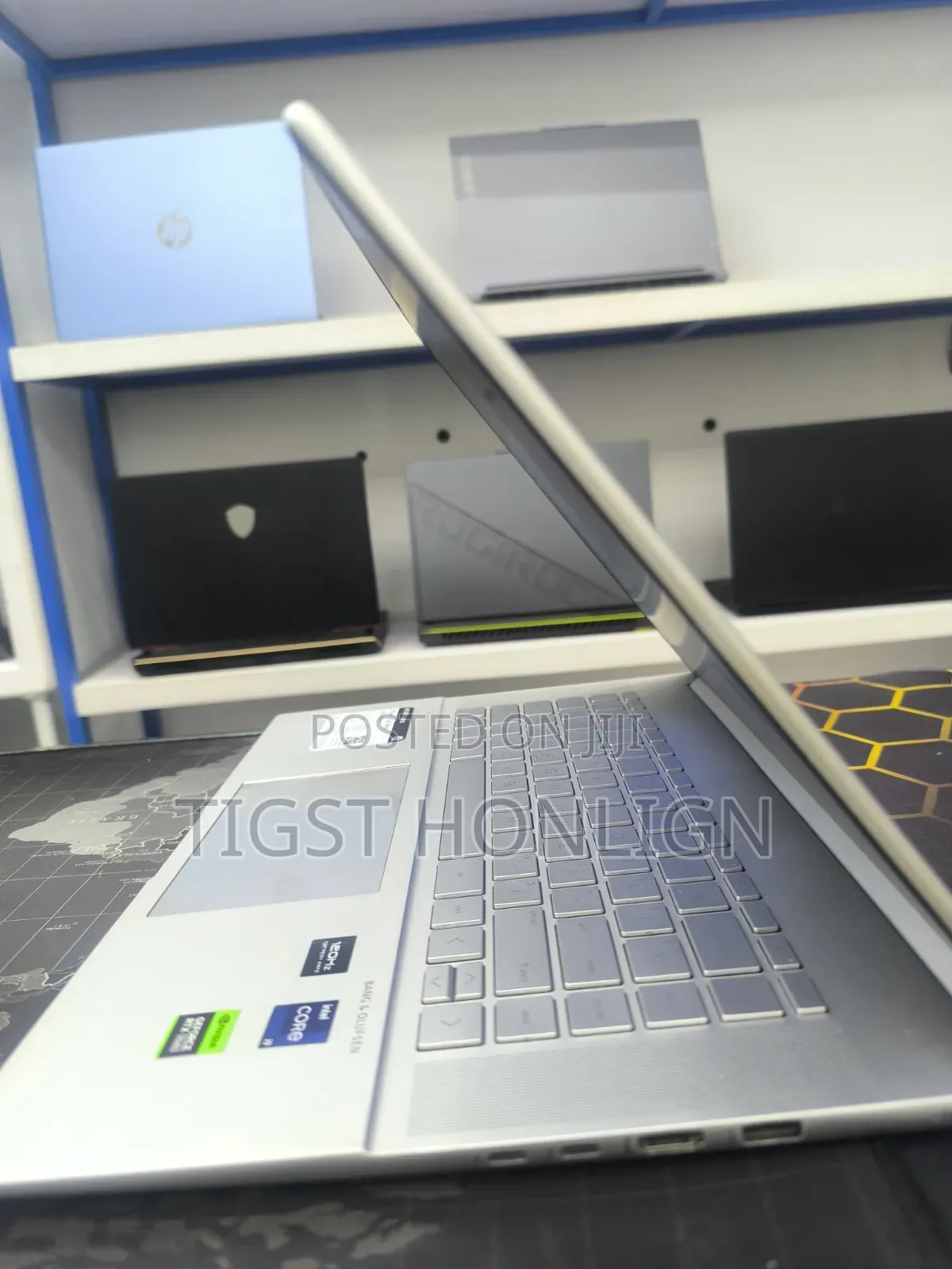 New Laptop HP Envy 17 16GB Intel Core i9 SSD 1T