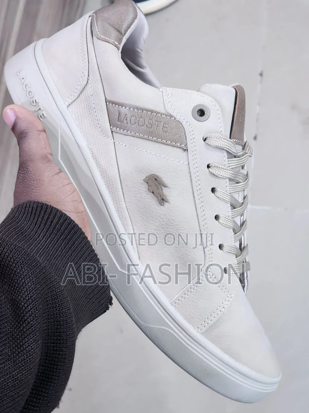 Lacoste Europa Pro Sneakers Off White