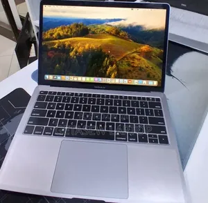 New Laptop Apple MacBook Air 2019 8GB Intel Core i5 SSD 128GB