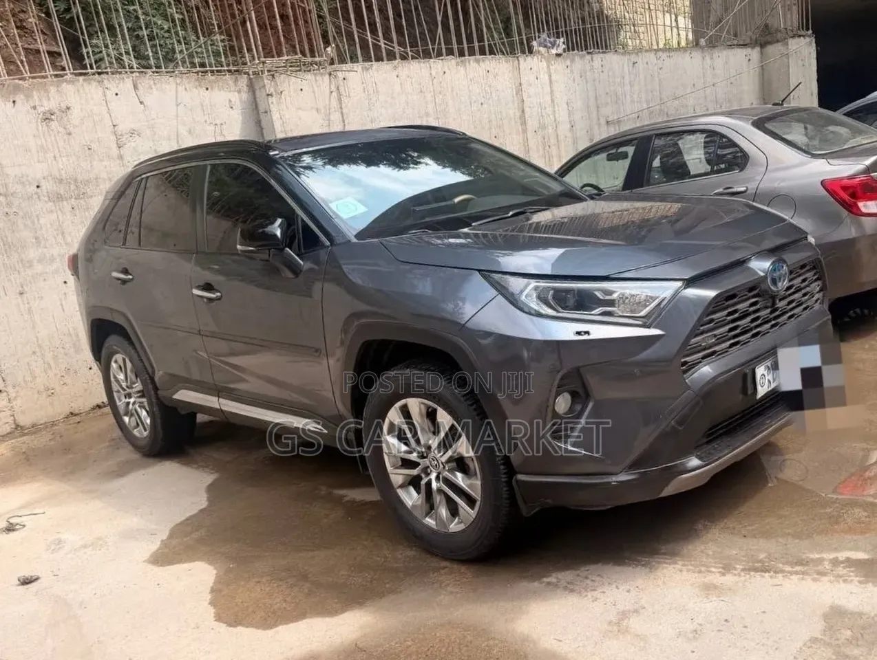 Toyota RAV4 LE FWD 2020 Gray