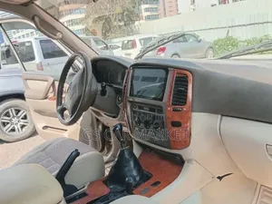 Toyota Land Cruiser 2003 Silver