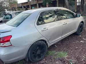 Toyota Yaris 2010