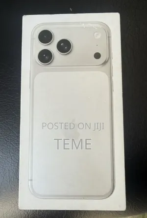 New Apple iPhone 17 Pro Max 256 GB Silver