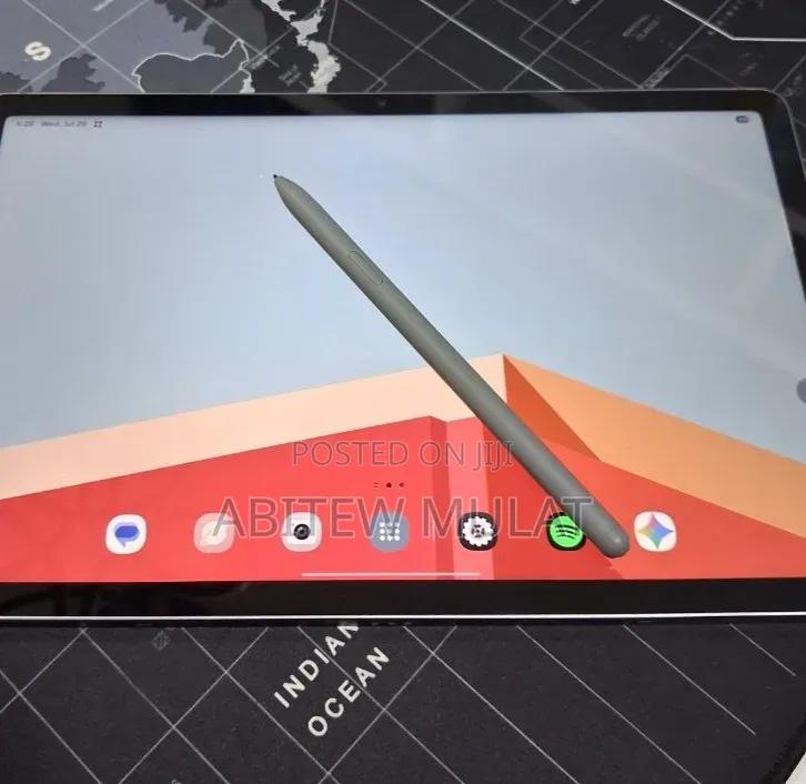 New Samsung Galaxy Tab S9 FE 128 GB Silver