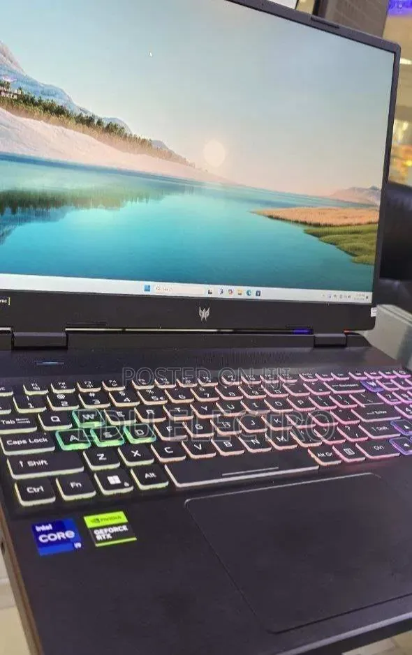 New Laptop Acer Predator 17 16GB Intel Core i9 SSD 1T