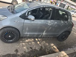 Toyota Yaris 2007 Silver