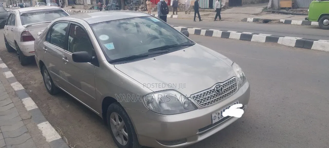 Toyota Corolla 2003 Gold